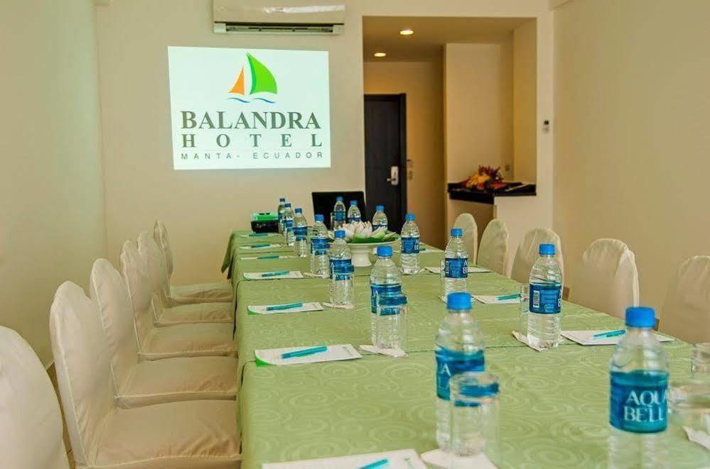 Hotel Balandra Манта Екстериор снимка
